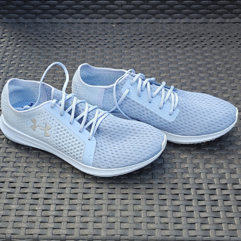 Under Armour Women's Sky Blue Athletic Shoes